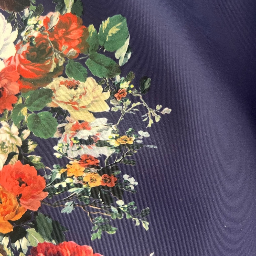 Zara Trafaluc Navy and Floral Print Pencil Skirt, Size M - Picture 4 of 6